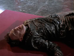 extant_HTLJ_4x13-ArmageddonNowPart1_00944
