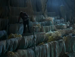 extant_HTLJ_4x13-ArmageddonNowPart1_02892