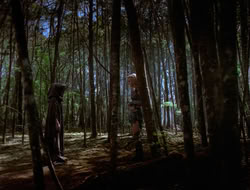 extant_HTLJ_4x13-ArmageddonNowPart1_03650