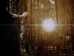 extant_HTLJ_4x14-ArmageddonNowPart2_00103
