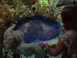 extant_HTLJ_4x14-ArmageddonNowPart2_00617