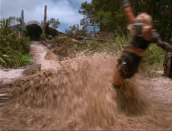 extant_HTLJ_4x14-ArmageddonNowPart2_00826