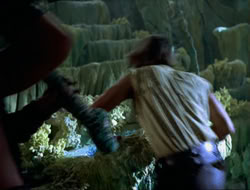 extant_HTLJ_4x14-ArmageddonNowPart2_00859