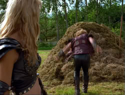 extant_HTLJ_4x14-ArmageddonNowPart2_01270