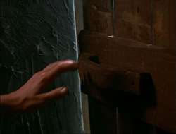 extant_HTLJ_4x14-ArmageddonNowPart2_01375