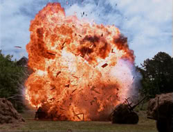 extant_HTLJ_4x14-ArmageddonNowPart2_01388