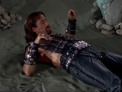 extant_HTLJ_4x14-ArmageddonNowPart2_01456