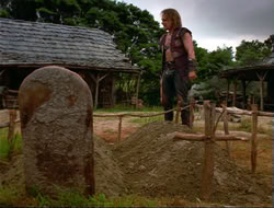 extant_HTLJ_4x14-ArmageddonNowPart2_01544