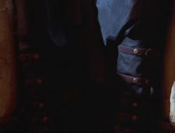 extant_HTLJ_4x14-ArmageddonNowPart2_01803