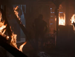 extant_HTLJ_4x14-ArmageddonNowPart2_03009