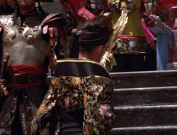 extant_HTLJ_4x14-ArmageddonNowPart2_03422