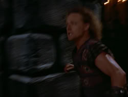 extant_HTLJ_4x14-ArmageddonNowPart2_03458