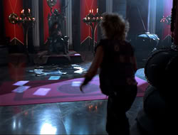 extant_HTLJ_4x14-ArmageddonNowPart2_03461