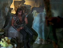 extant_HTLJ_4x14-ArmageddonNowPart2_03717