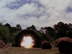 extant_HTLJ_4x14-ArmageddonNowPart2_03964