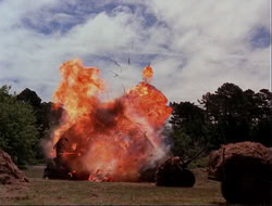 extant_HTLJ_4x14-ArmageddonNowPart2_03966