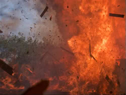 extant_HTLJ_4x14-ArmageddonNowPart2_03970