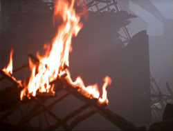 extant_HTLJ_4x14-ArmageddonNowPart2_03982