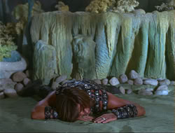 extant_HTLJ_4x14-ArmageddonNowPart2_04085
