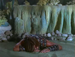 extant_HTLJ_4x14-ArmageddonNowPart2_04086