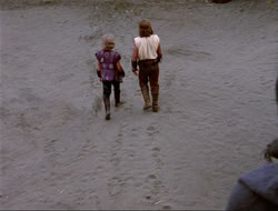 extant_HTLJ_4x14-ArmageddonNowPart2_04470