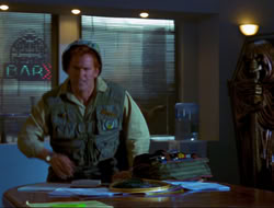 extant_HTLJ_4x15-YesVirginiaThereIsAHercules_00727