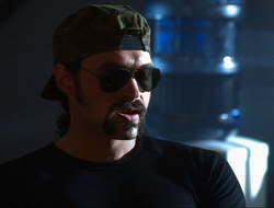 extant_HTLJ_4x15-YesVirginiaThereIsAHercules_00935