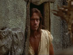 extant_HTLJ_4x15-YesVirginiaThereIsAHercules_01160