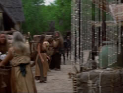 extant_HTLJ_4x15-YesVirginiaThereIsAHercules_01171