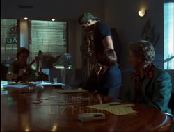 extant_HTLJ_4x15-YesVirginiaThereIsAHercules_01262