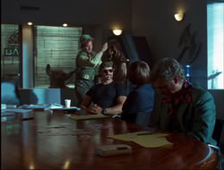 extant_HTLJ_4x15-YesVirginiaThereIsAHercules_01268
