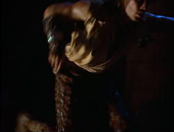 extant_HTLJ_4x15-YesVirginiaThereIsAHercules_01402