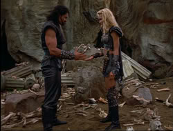 extant_HTLJ_4x15-YesVirginiaThereIsAHercules_01508