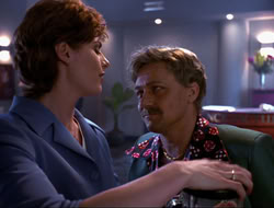 extant_HTLJ_4x15-YesVirginiaThereIsAHercules_01647