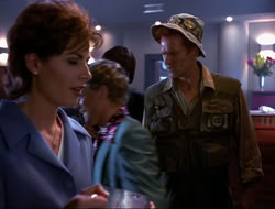 extant_HTLJ_4x15-YesVirginiaThereIsAHercules_01663