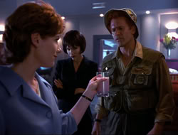 extant_HTLJ_4x15-YesVirginiaThereIsAHercules_01669