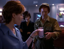 extant_HTLJ_4x15-YesVirginiaThereIsAHercules_01676