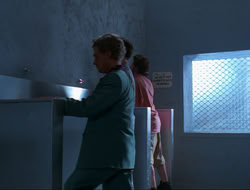extant_HTLJ_4x15-YesVirginiaThereIsAHercules_01809