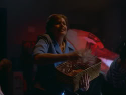 extant_HTLJ_4x15-YesVirginiaThereIsAHercules_02038