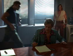 extant_HTLJ_4x15-YesVirginiaThereIsAHercules_02056