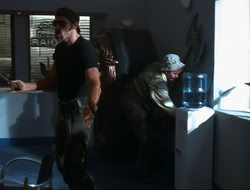 extant_HTLJ_4x15-YesVirginiaThereIsAHercules_02064