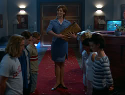 extant_HTLJ_4x15-YesVirginiaThereIsAHercules_02096