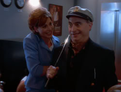 extant_HTLJ_4x15-YesVirginiaThereIsAHercules_02118