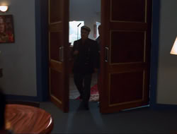 extant_HTLJ_4x15-YesVirginiaThereIsAHercules_02132