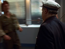 extant_HTLJ_4x15-YesVirginiaThereIsAHercules_02136