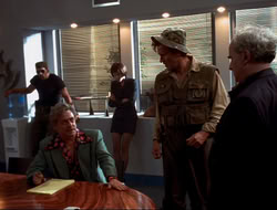 extant_HTLJ_4x15-YesVirginiaThereIsAHercules_02156