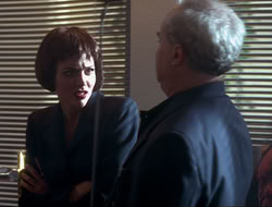 extant_HTLJ_4x15-YesVirginiaThereIsAHercules_02181