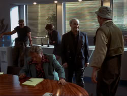 extant_HTLJ_4x15-YesVirginiaThereIsAHercules_02208