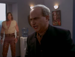 extant_HTLJ_4x15-YesVirginiaThereIsAHercules_02271