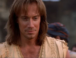 extant_HTLJ_4x15-YesVirginiaThereIsAHercules_02337